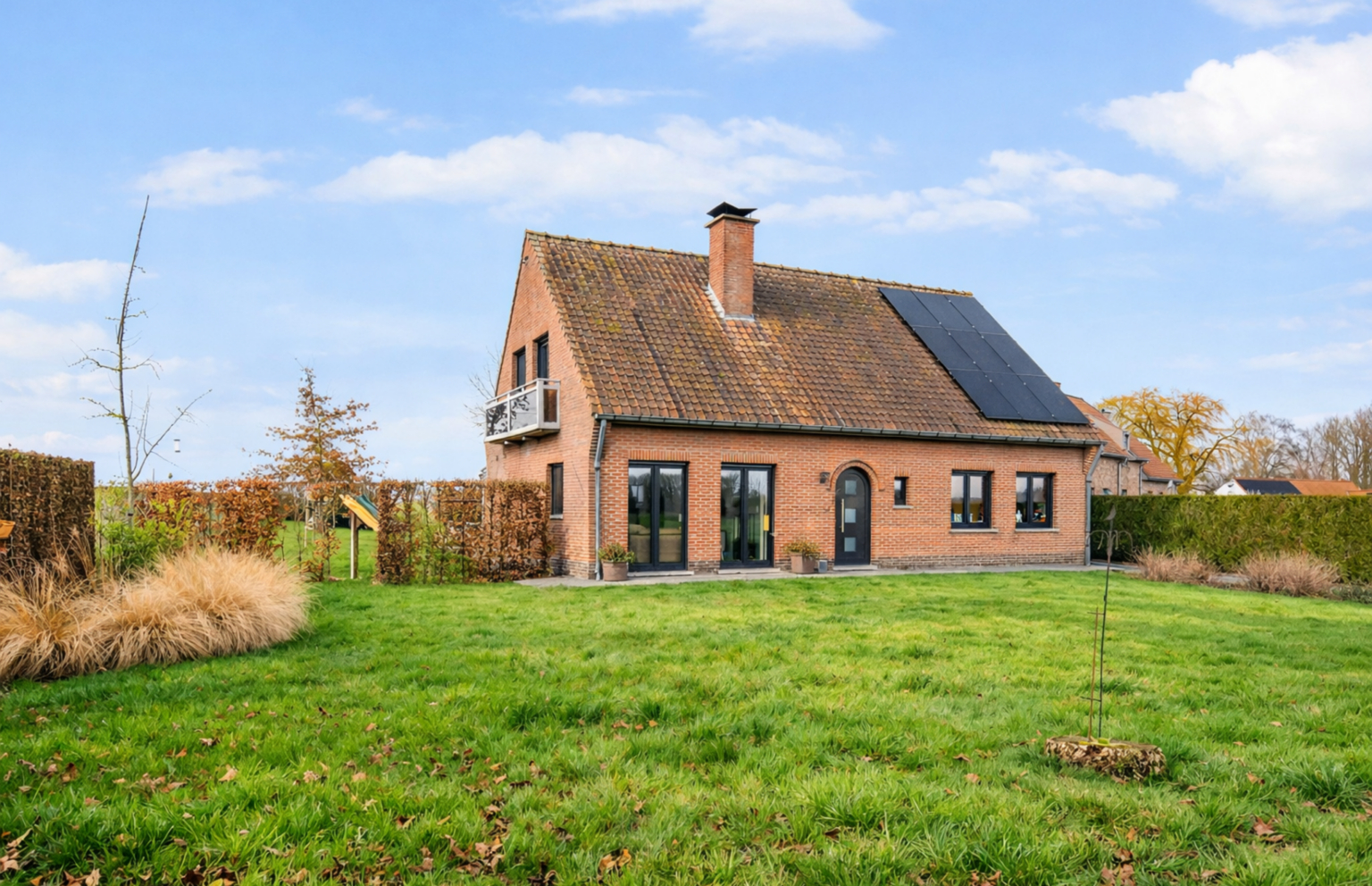 B3548b06a26544de948eacbace85073c