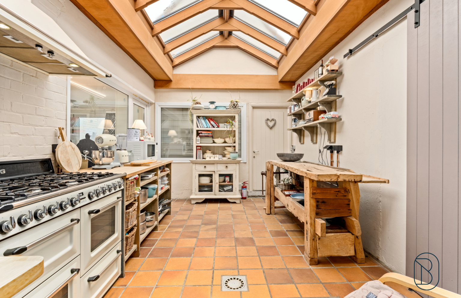 11e468565f994cce84bc8f1e0412824f