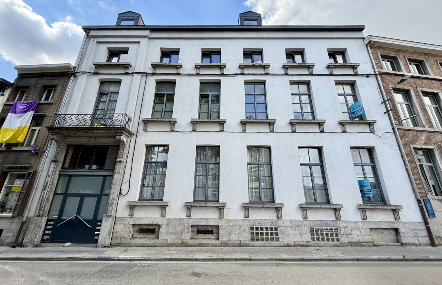 9407bfa963134c93b3a5c26e610434d7