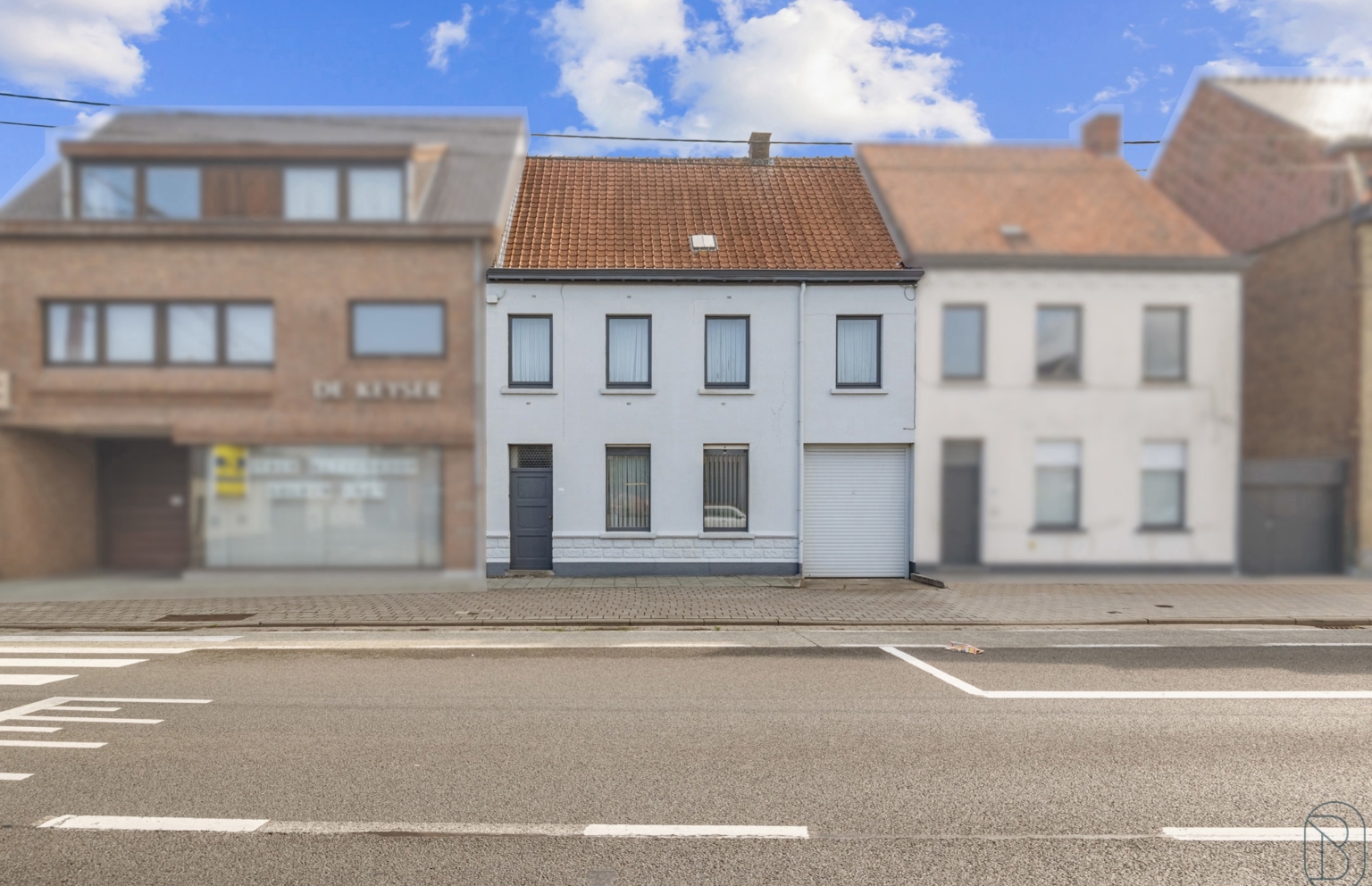 B9360b9a7b5b4946af5685cc2e8c1569