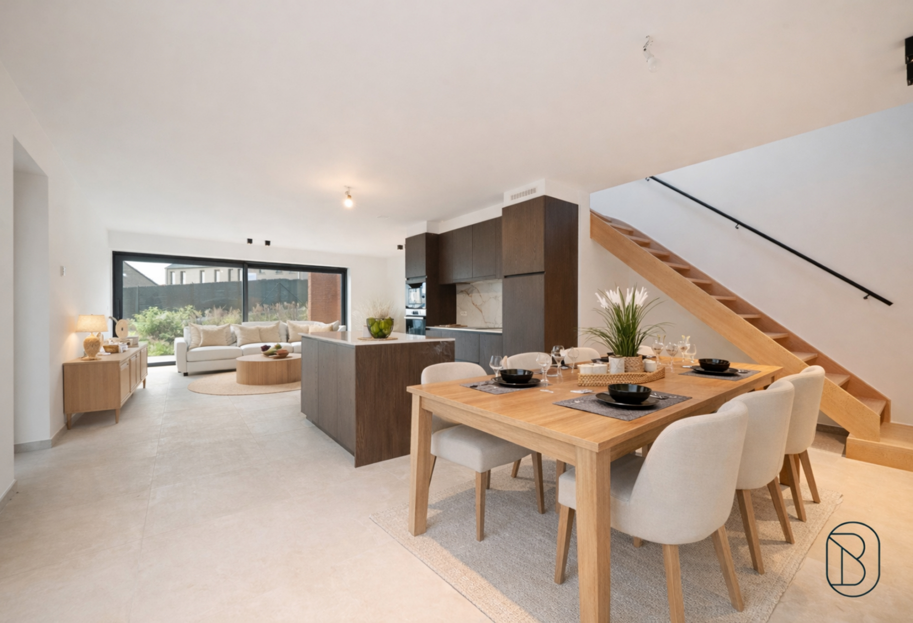 8108710a69614a0884c9650d8f28c4f3