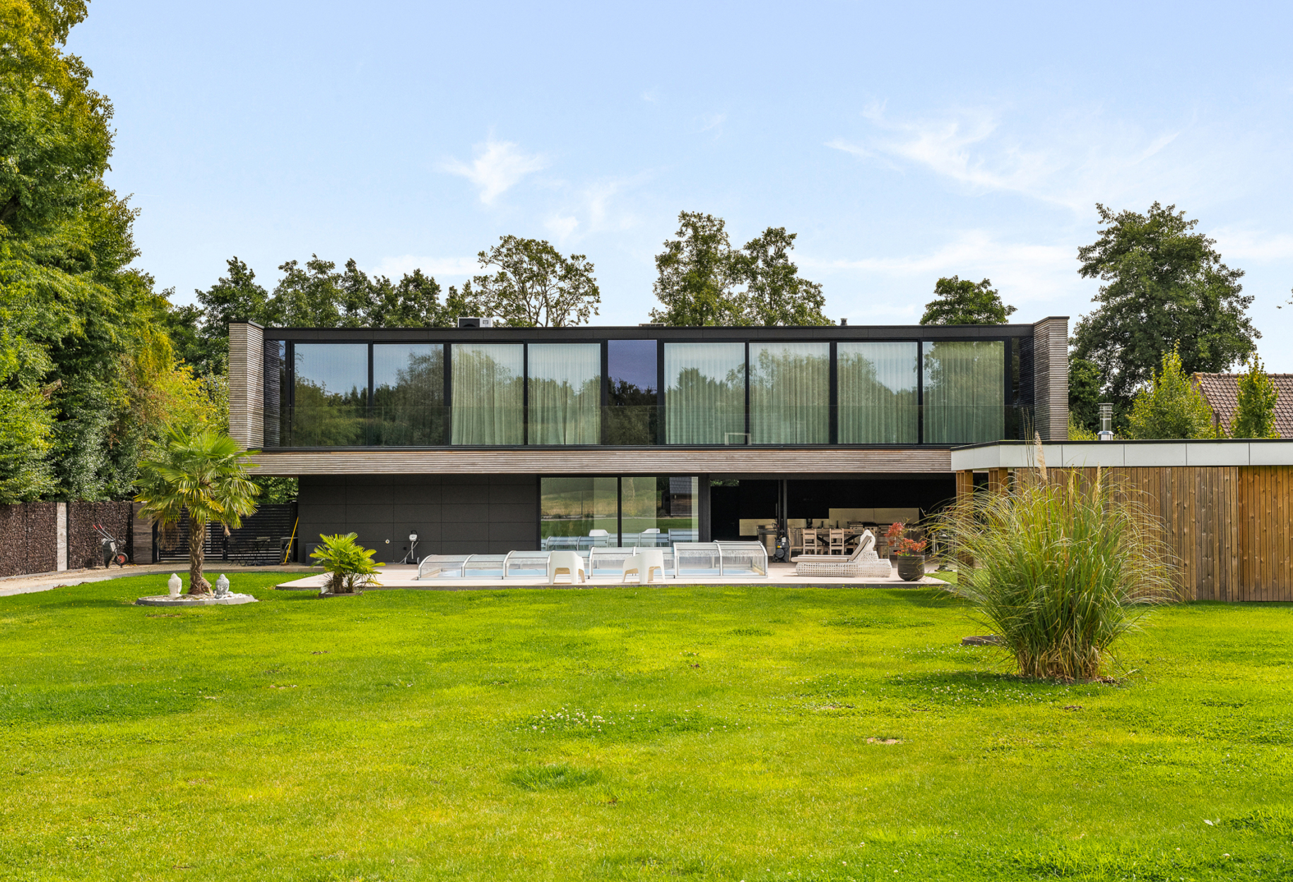 16f98ff1dfc74446ac8370ca9bd0c1e4