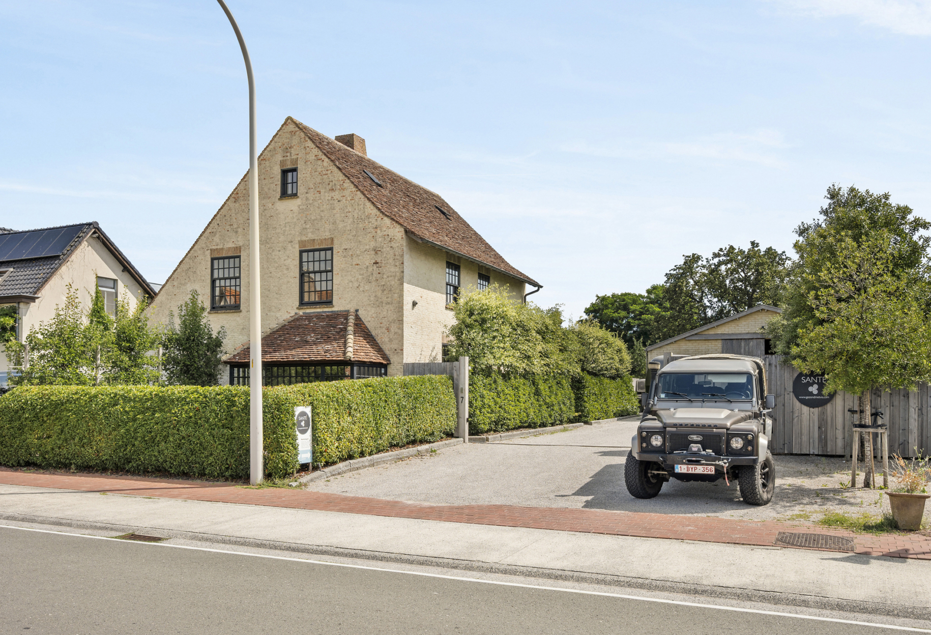 2b26f07e17fd4b7c8139c3c9fe570372