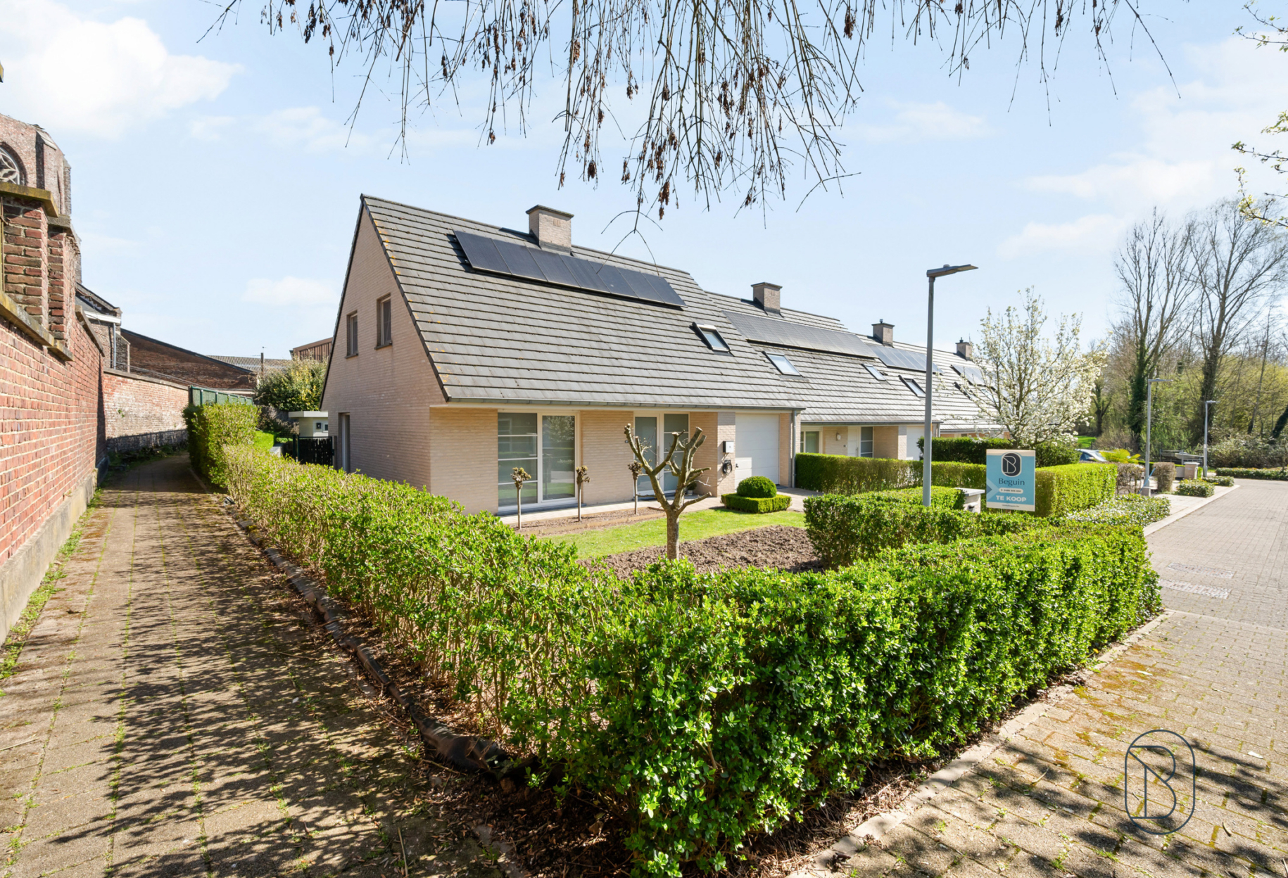 6b84ec8c5f894e6e9d53e0cd202d9c2f