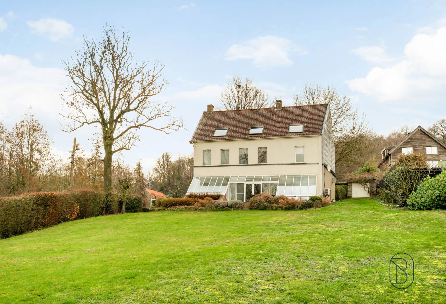 75b4d1a773ed46f5b6b4556c22403032