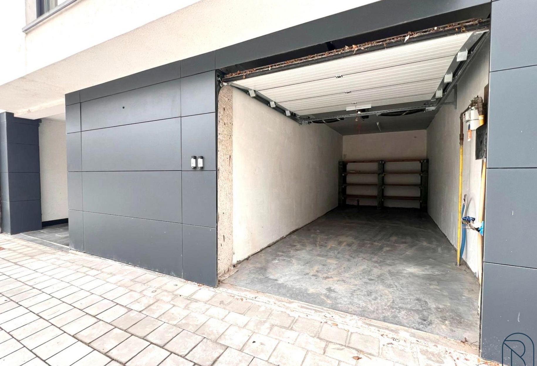 Aaddfbba1c9a4dcb8e53825039e84aa0