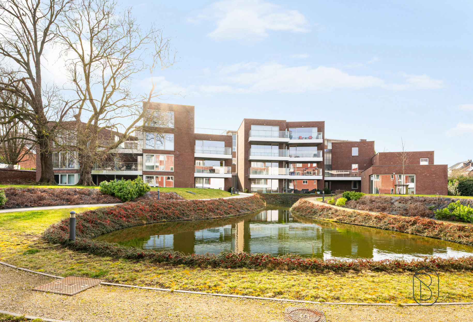 B18e3ca938ea44f59b6a054645a82846