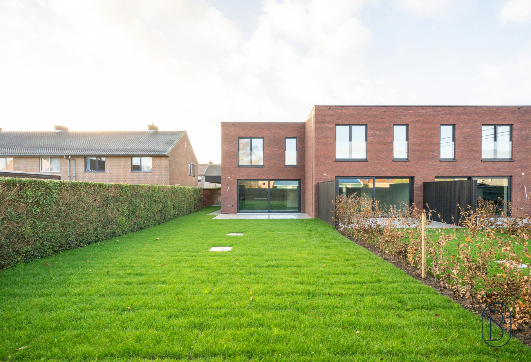 Bd409dcdcace44f0b663cf4bafe7ac73