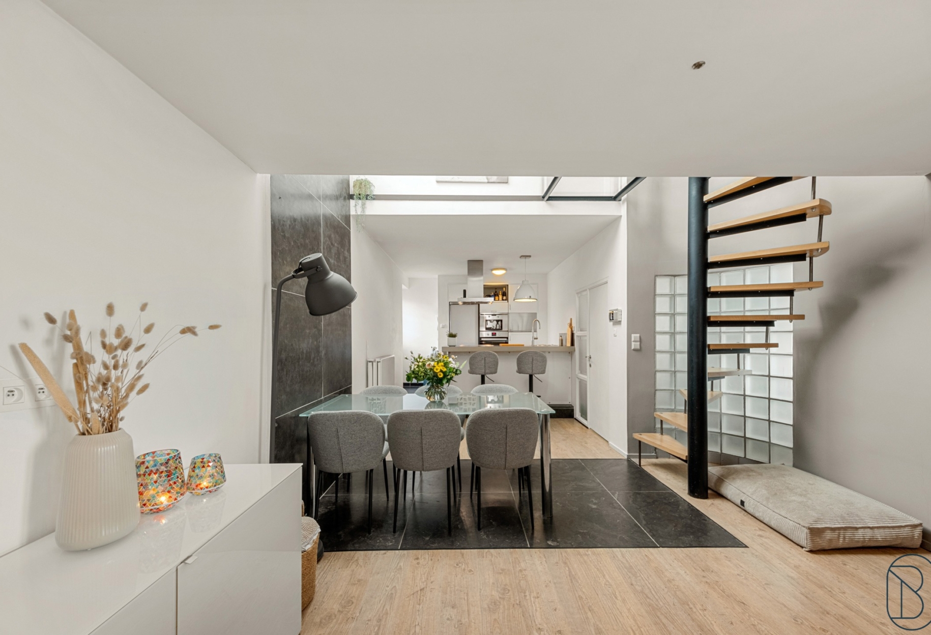 E2116f44b0b94dd6a2ea6ffe82c0ef95