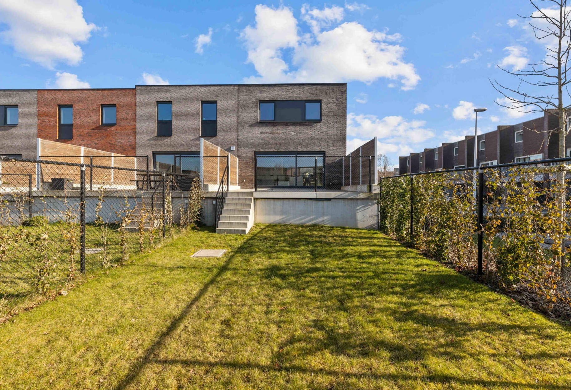 E6b9d5c6f6094199b0d30ee2bd77e86e