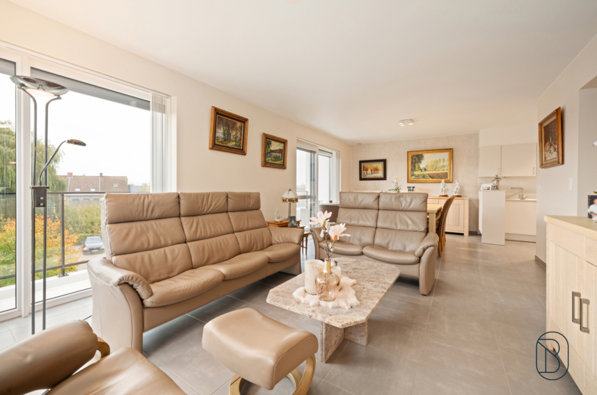 007abd01beda4b15a5a9cb3d35fd748d