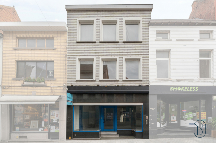 0736653915b3407f812263bd2a8d5973