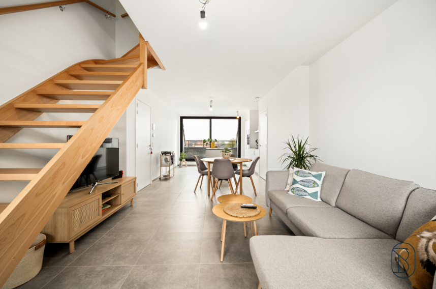 14925cb8f7e64e1584c043b4bb324c4e