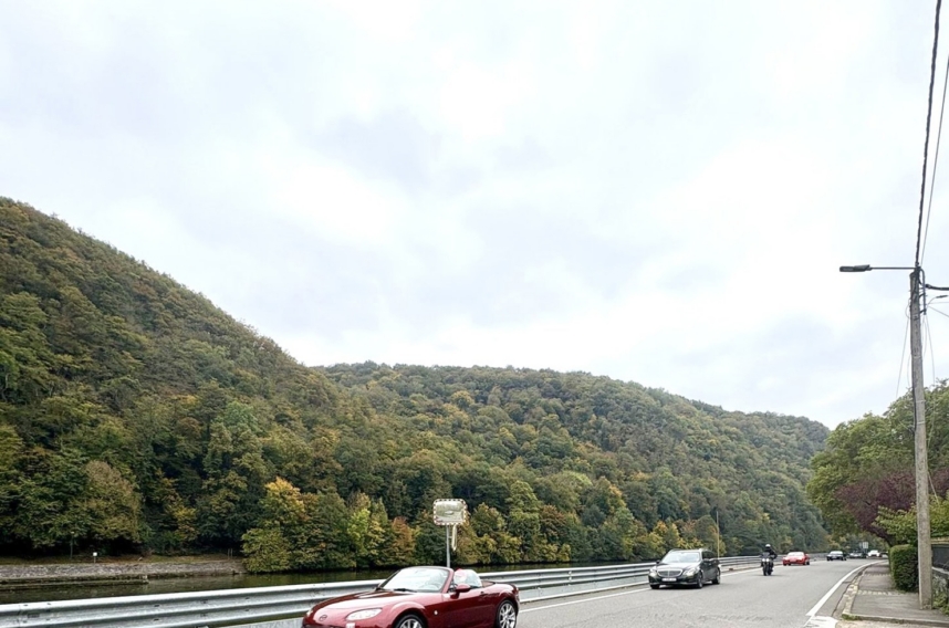 31b7c04231334ca5b964101fb44750ea