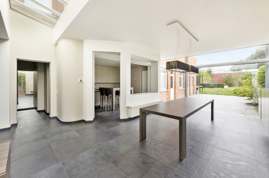 39ea2405d81940ff9c78eb8ae85d57ab