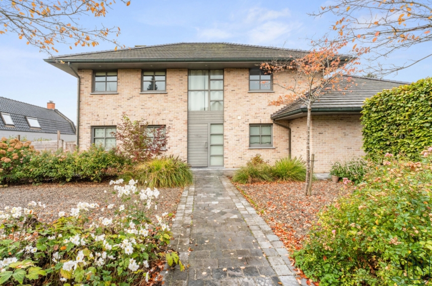 55e9686736d344b382051dfeecd0f77e