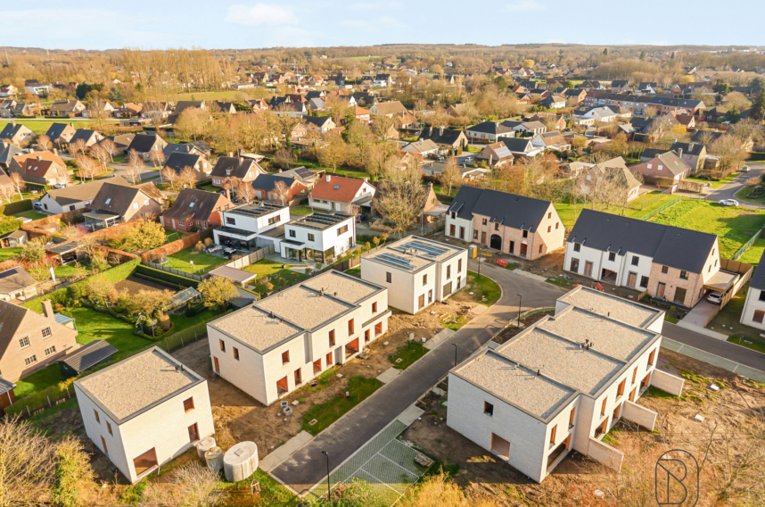 5bd9ec2a4cca4ee682b504d5cf45c472