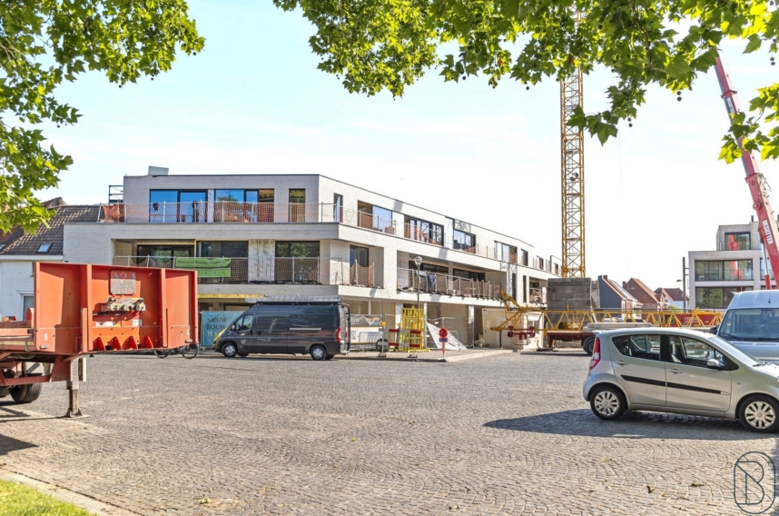 5e4e4fad12bf4b48a9dce764123bab42