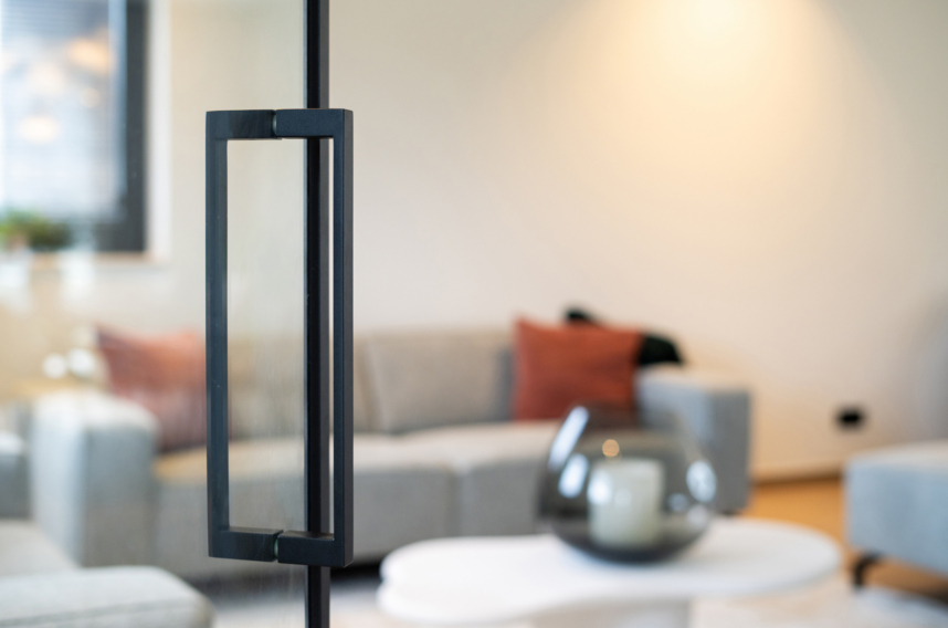 63bb90d47a0248a2ae3dbc7a7728138c