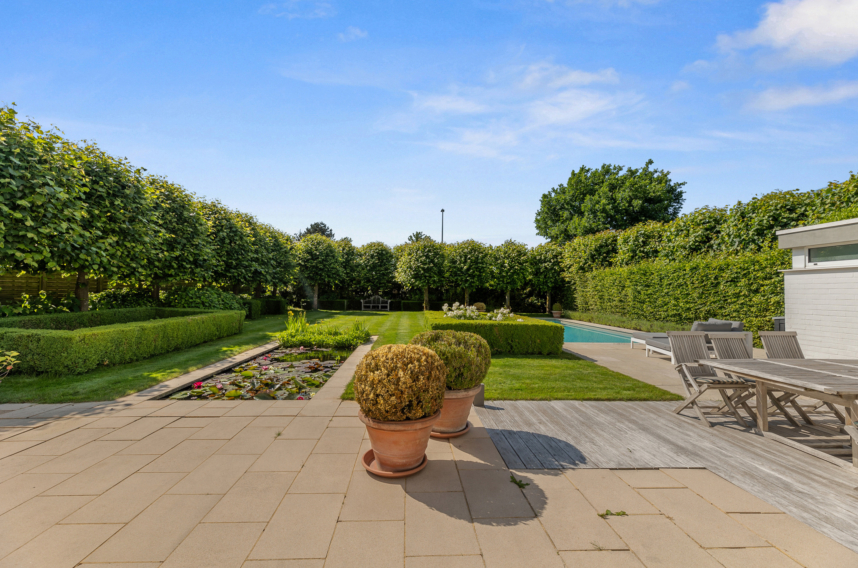 6cb6f87db6d04cae95e3218505708345