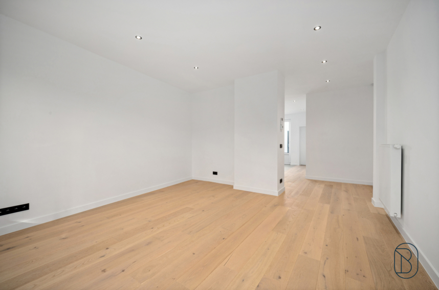 9d171352706b40cbb3bb9a77b3df45c0