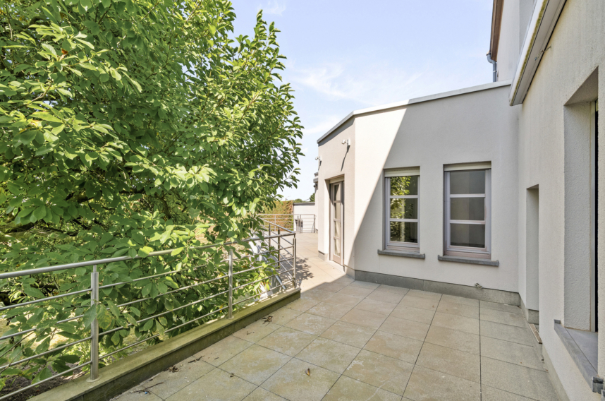 9dec65009ea14ea48d97e904c59ea5b7