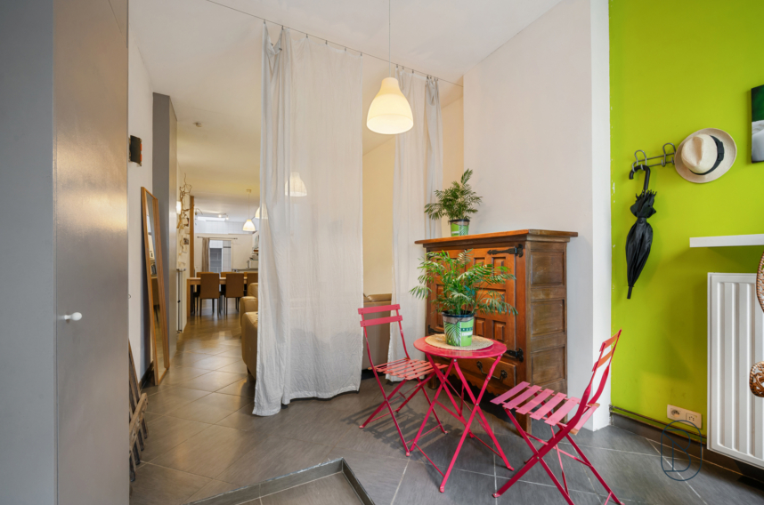 B0cff836f12b46b8879604c4a8c076a4