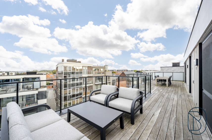 C4120b0aeee642dc9ec49ee0f5a7b65a