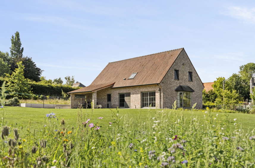 Cde37e3301e346a787fbeaf9bbb5f7ac