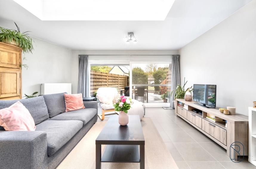 Cdf5d15cadb0493487ccf1b37737d5c9