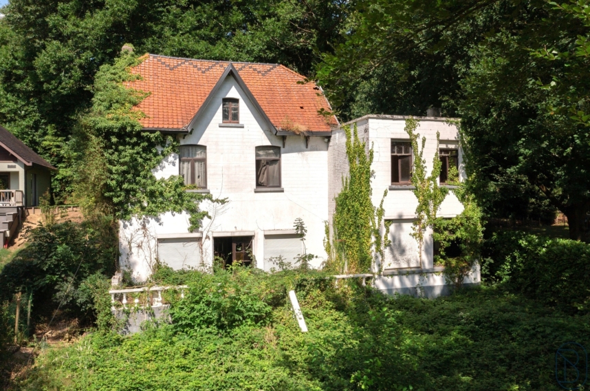 F3e3ad21167b4c7d917111e75ff19162