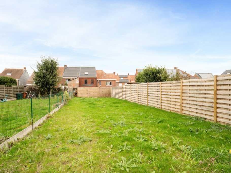 077bec0fec294fc188184a19b7837e76