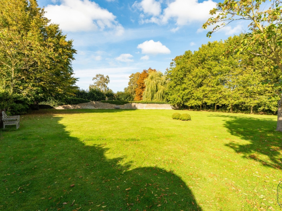 090ad4aef48747268b89aa0f02599cbc