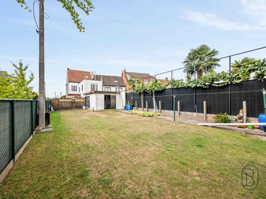 0a17f8a14ce14cb4a6a6a56a5bde43f7