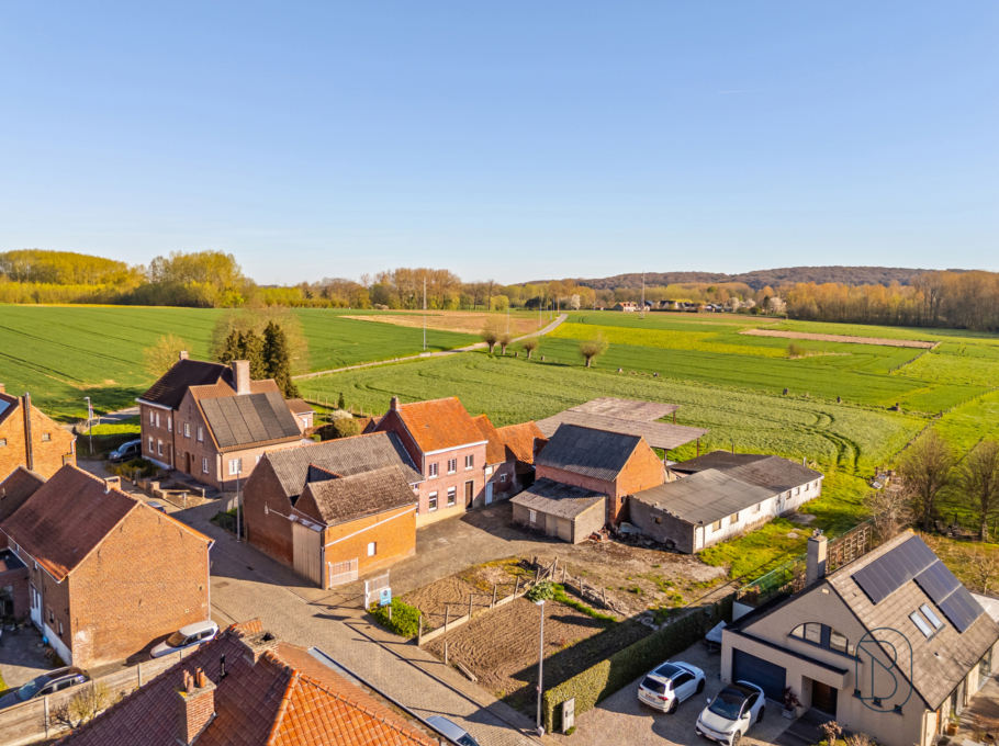 0dcd9ba321784568a9149ff2850914f1