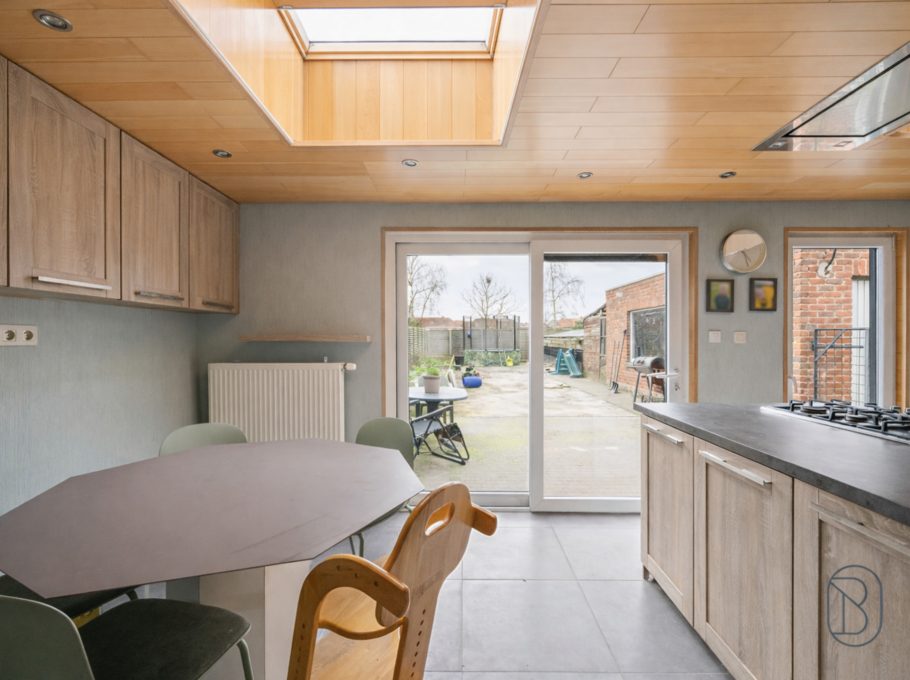 Ebc33859e56f41198d94783055df2da0