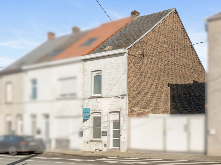 15f56a60213f41ecb3bbade2a34fa1b6