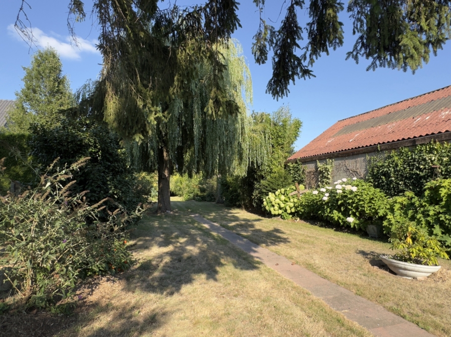 16b1ae307df545eeaddc887a13ad57e8