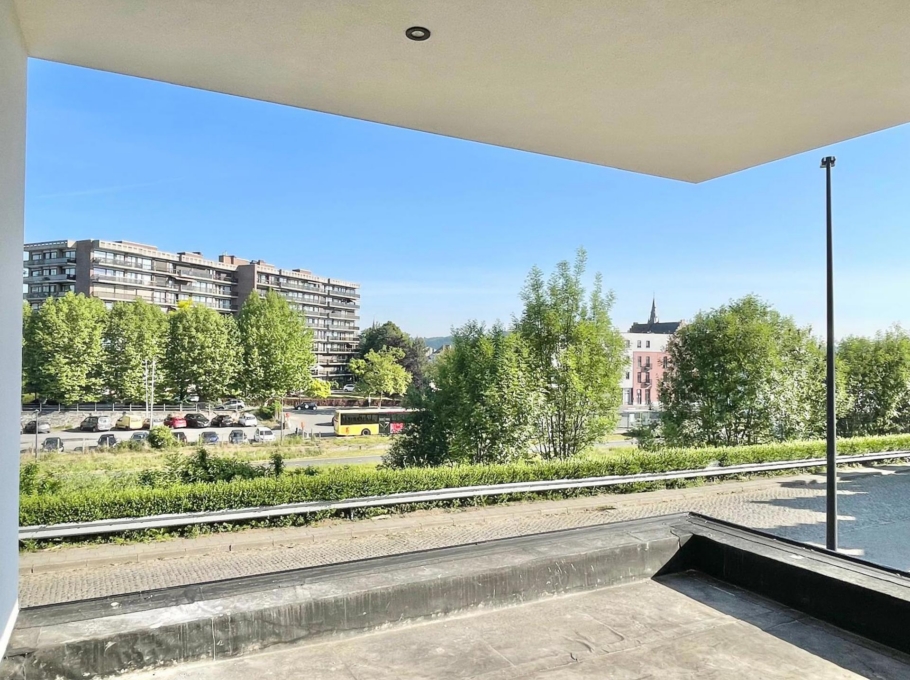 204ff23b4b2f43bab937a5ef37bd6da9