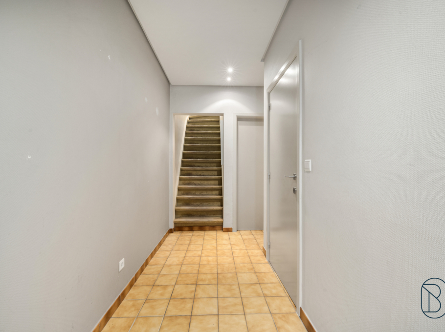 249baa0051694cec8af4855641221c08