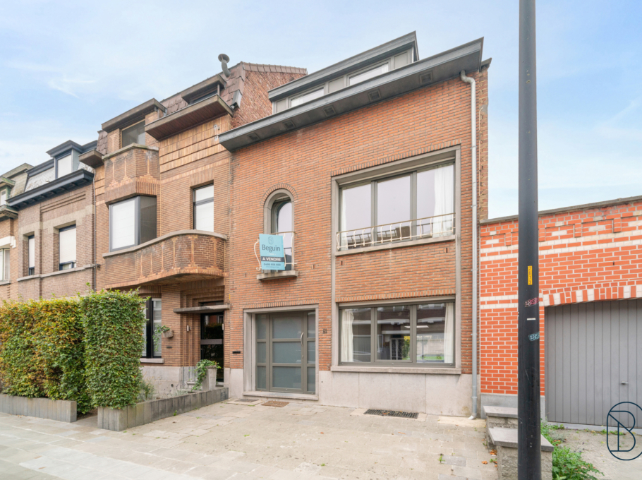 2b3e8441012143e8ba00b87e45ba7a3b