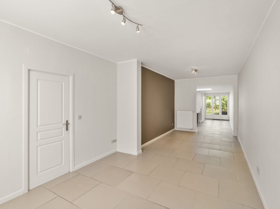 2ee764c4928543a389ce785ba367a402