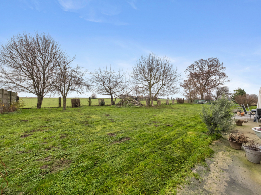 305845b91c3441048b0e958bb09b01fa