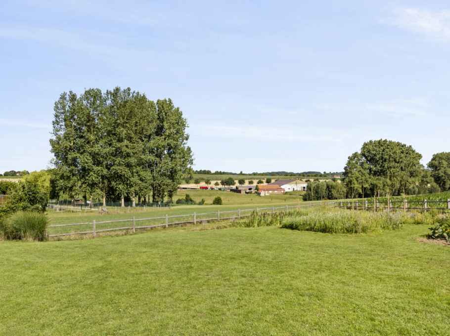 30b38072c5d24572a1b66daa5decf372