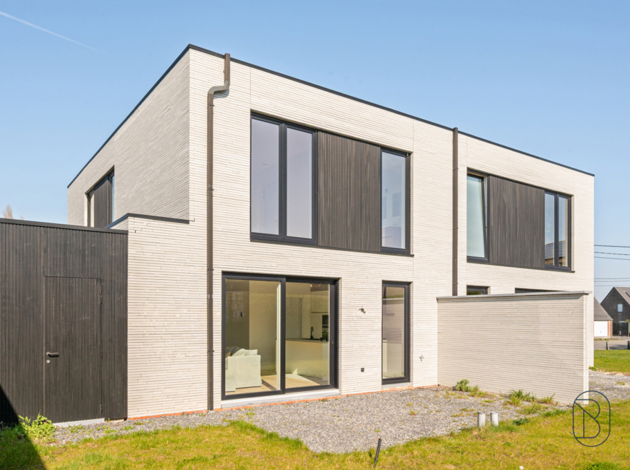 311ade55fc494952ada433e4951949bb