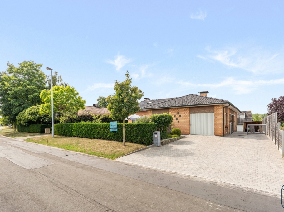 3d0978d4fd29497ba66ae50ddf4b766f