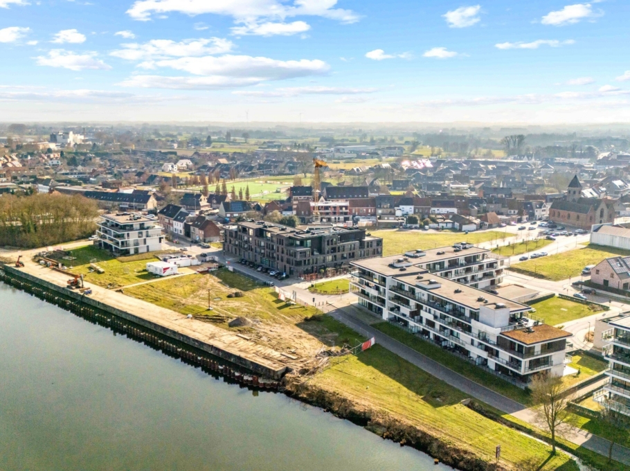 49d28a7a04a14b799aaa75ca3905448d