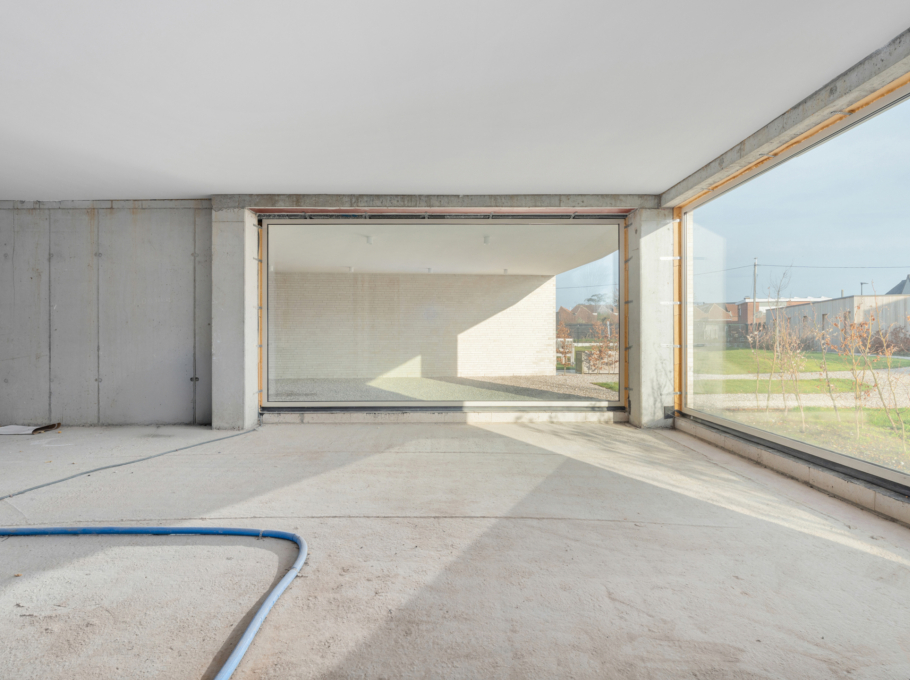 550bc08e726e4e35b36a67af52225b20