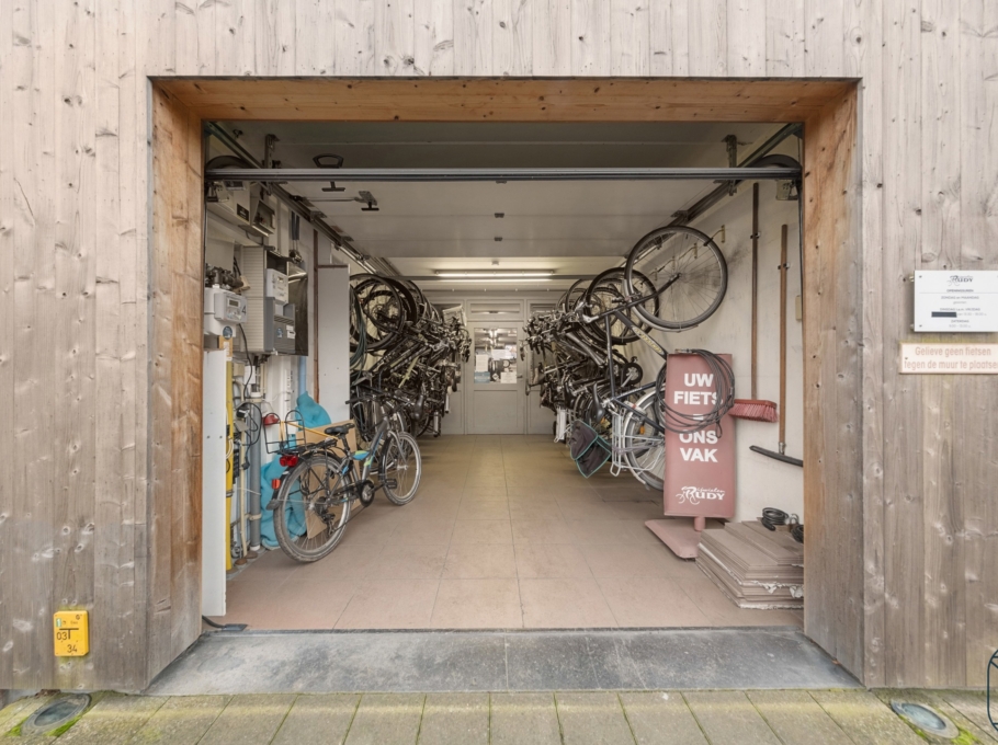 576836aca29b4df583093d09d718704f