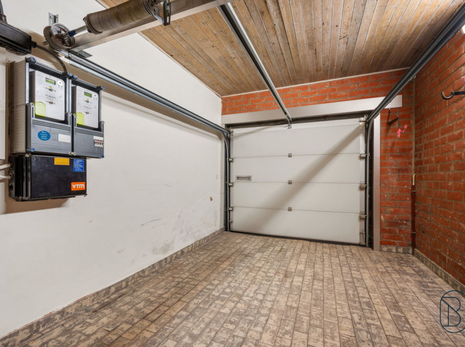 5b75c68c650c4f0eba24fcb291325117